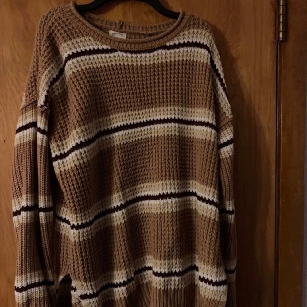 Brown & Tan Sweater // knitted sweater // crotchet